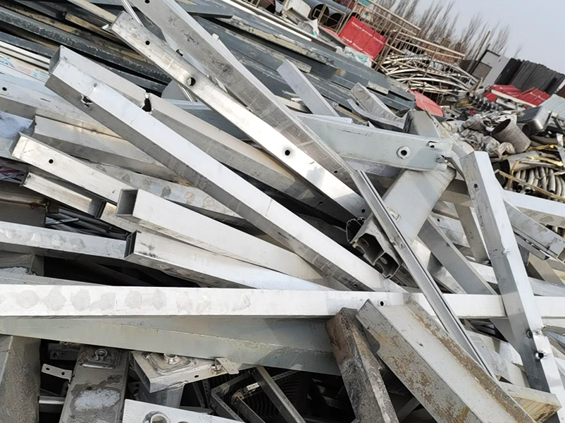 Scrap steel crushing, sorting and recycling production line