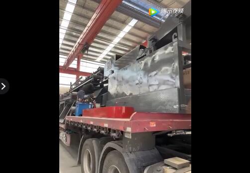 1600金屬破碎機設備廠家發(fā)貨視頻現(xiàn)場