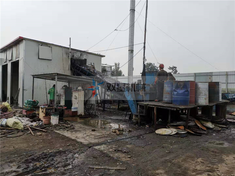 山東金屬破碎機生產(chǎn)線