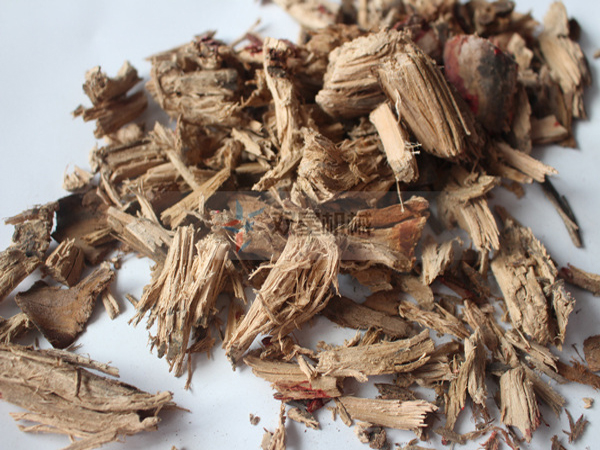 木材撕碎機(jī)撕碎效果