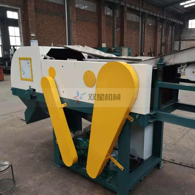 雙軸撕碎機(jī)物料撕碎之后如何進(jìn)行金屬分選？