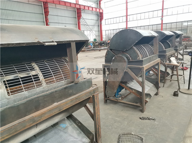 電路板拆解機(jī)現(xiàn)場(chǎng)實(shí)拍