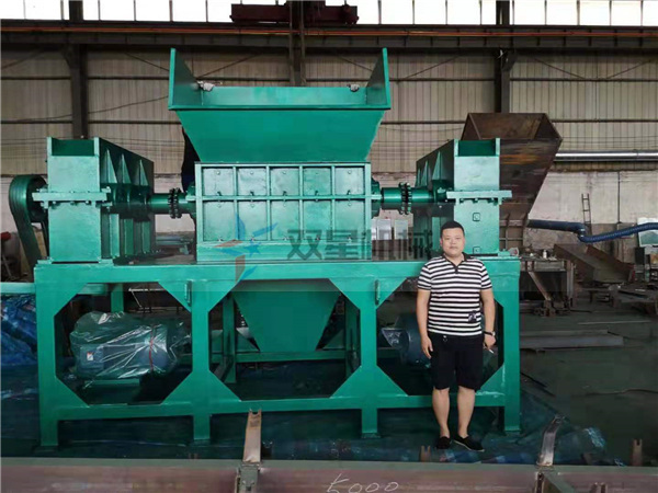 金屬撕碎機可以用來干什么？金屬撕碎機零部件都有哪些？