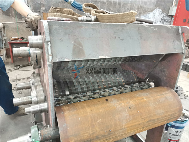 模板破碎機(jī)怎么樣？破碎后的木材有哪些用途？