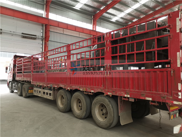 斷橋鋁破碎機生產(chǎn)線1300型設備發(fā)貨現(xiàn)場