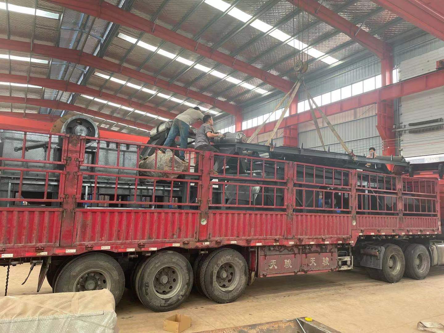 廢鋁破碎機設(shè)備性能如何？配置的篩網(wǎng)有什么用？