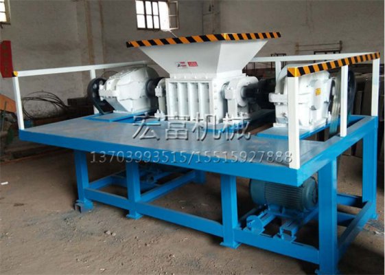 金屬撕碎機的源頭工廠在哪里？可以撕碎塑料桶、飲料瓶嗎？