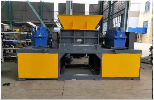 處理油漆桶的金屬撕碎機買什么型號？價格？