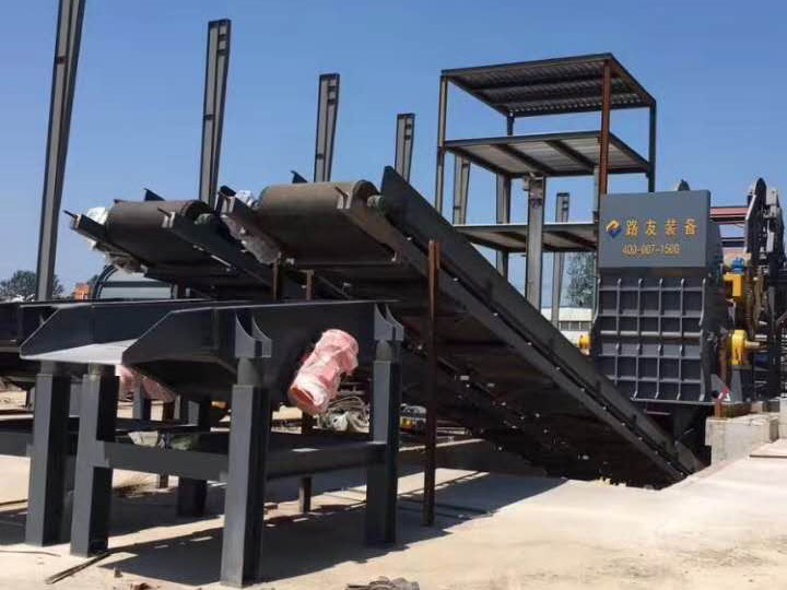 如何避免<a href='http://m.yuguangyingye.cn/psxl/4.html' target='_blank'><span>廢鋼破碎機(jī)</span></a>廢料造成的傷害