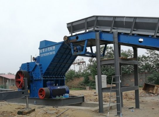 購買一臺彩鋼瓦/廢鋼破碎機需要投多少錢？