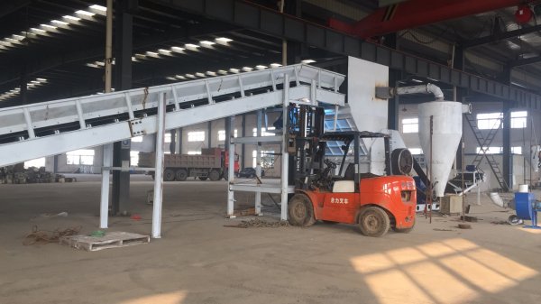 金屬破碎機(jī)成套設(shè)備多少錢？廢鋼廢鐵投資一年利潤(rùn)多少？