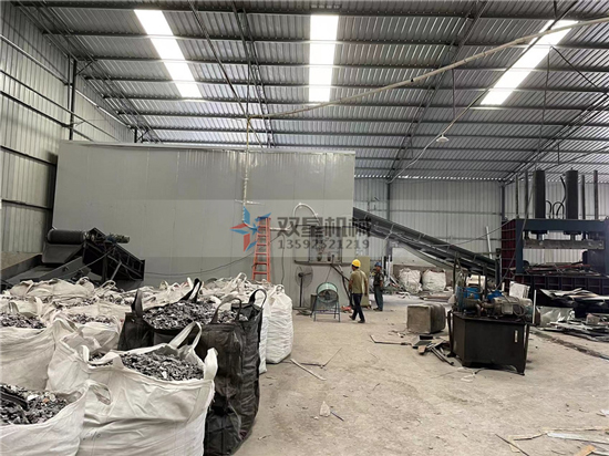 如何解決<a href='http://m.yuguangyingye.cn/psxl/1279.html' target='_blank'><span>廢鋁破碎機(jī)</span></a>設(shè)備粉塵問題嗎？