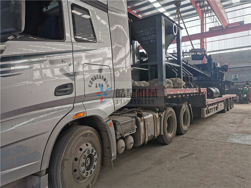 <a href='http://m.yuguangyingye.cn' target='_blank'><span>金屬破碎機(jī)</span></a>