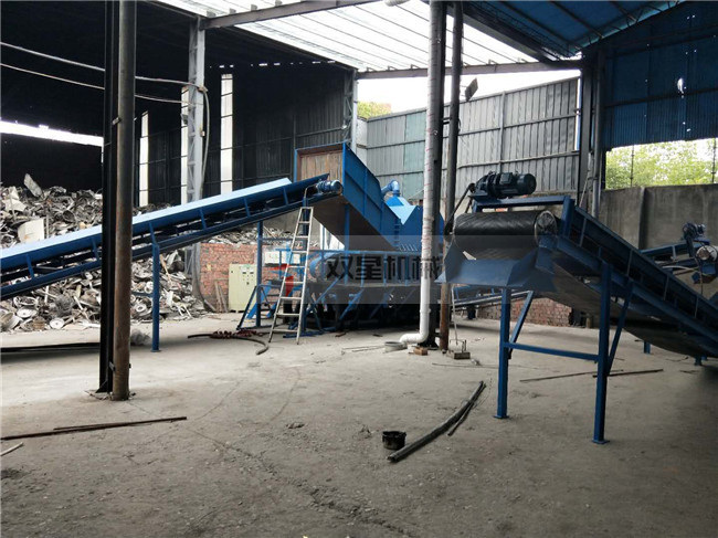 廢鋁破碎機(jī)設(shè)備加工帶鐵料設(shè)備怎么配置合適